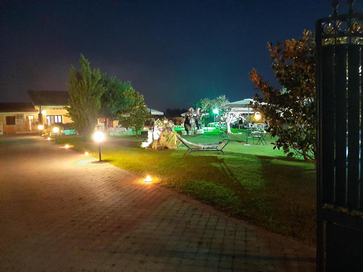 Villa Elegance لاديسْبولِ المظهر الخارجي الصورة
